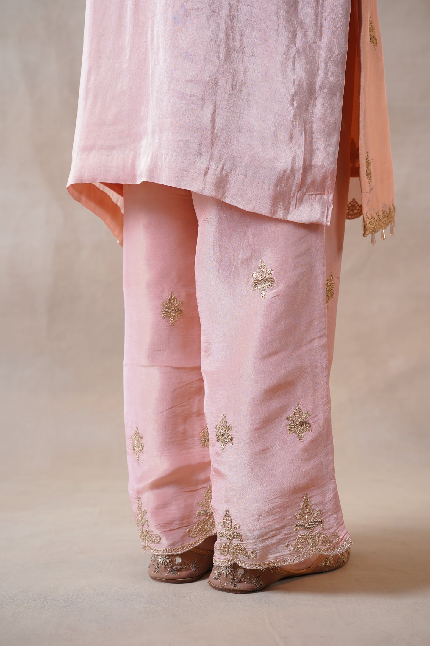 Rosewood Plazzo Set